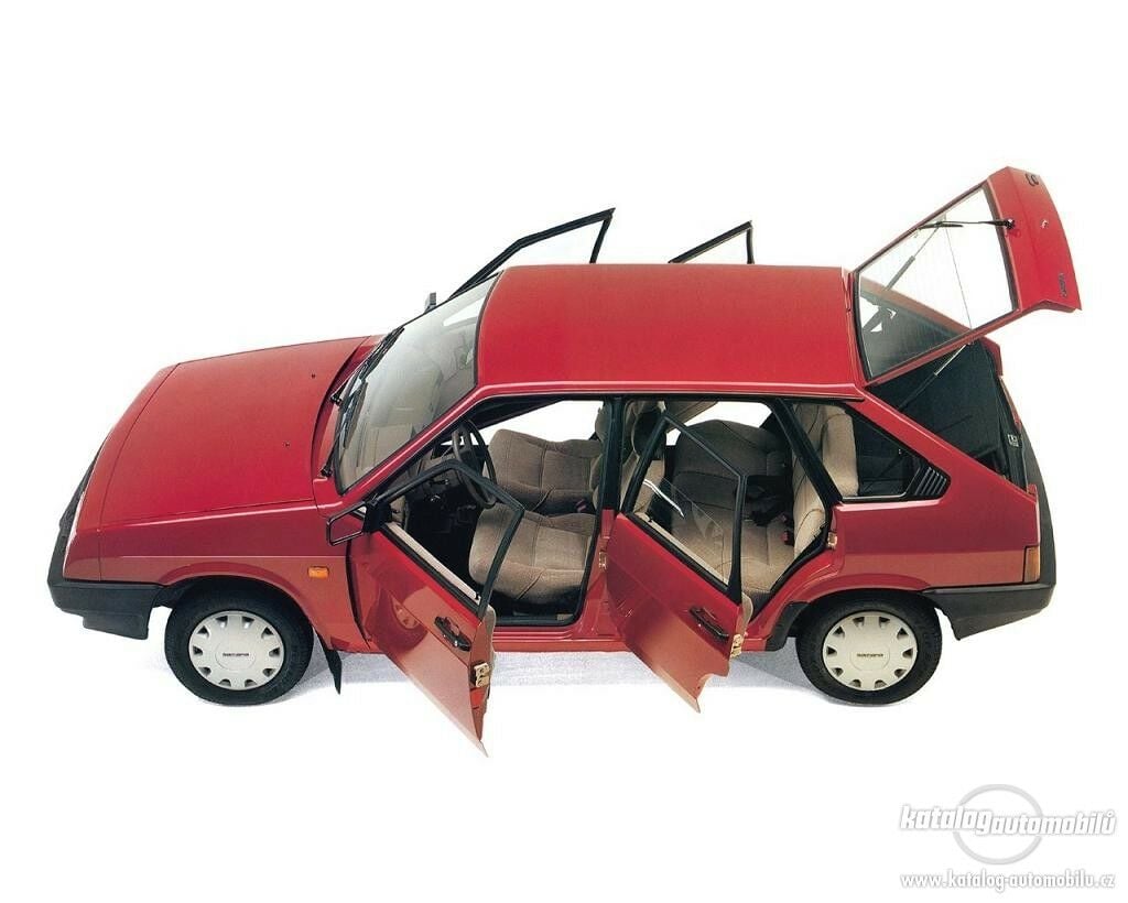 LADA SAMARA HB/SEDAN