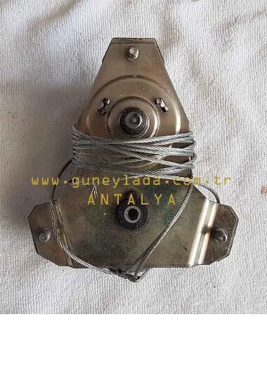 KAPI-CAM MEKANİZMASI EM. SOL 49 Lada Niva