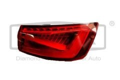 Audi A3 - Stop Lambası Dış Sağ (Led Logo Silinmiş) A3CA - 8V5945096A