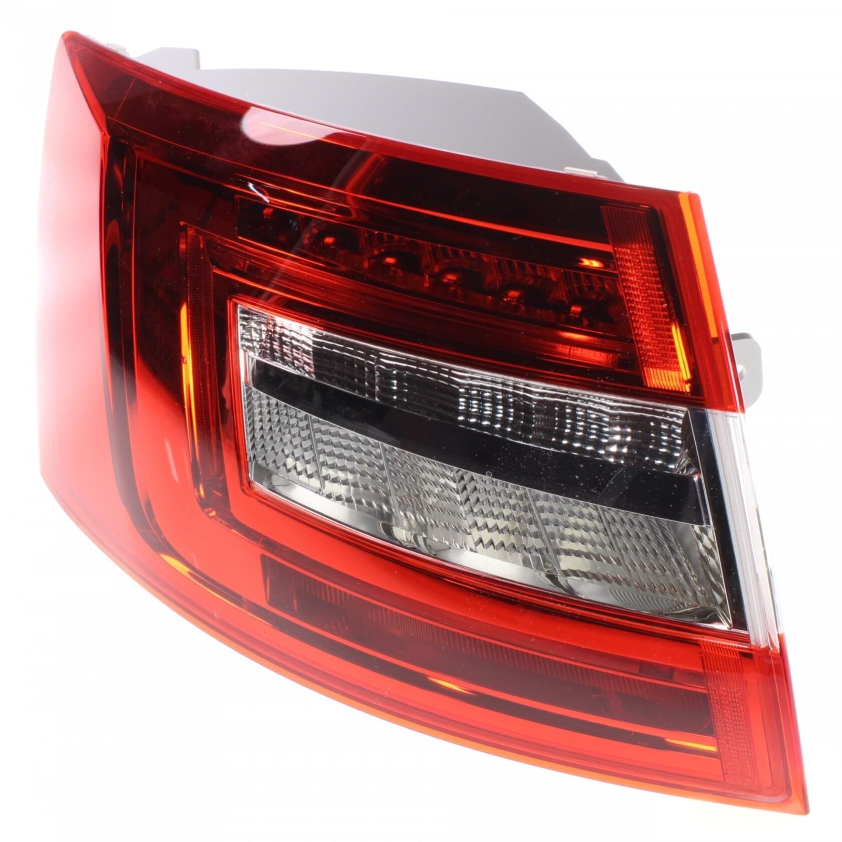 STOP LAMBASI L-SOL LEDLİ [Skoda Octavia 18-21] 5E5945111B