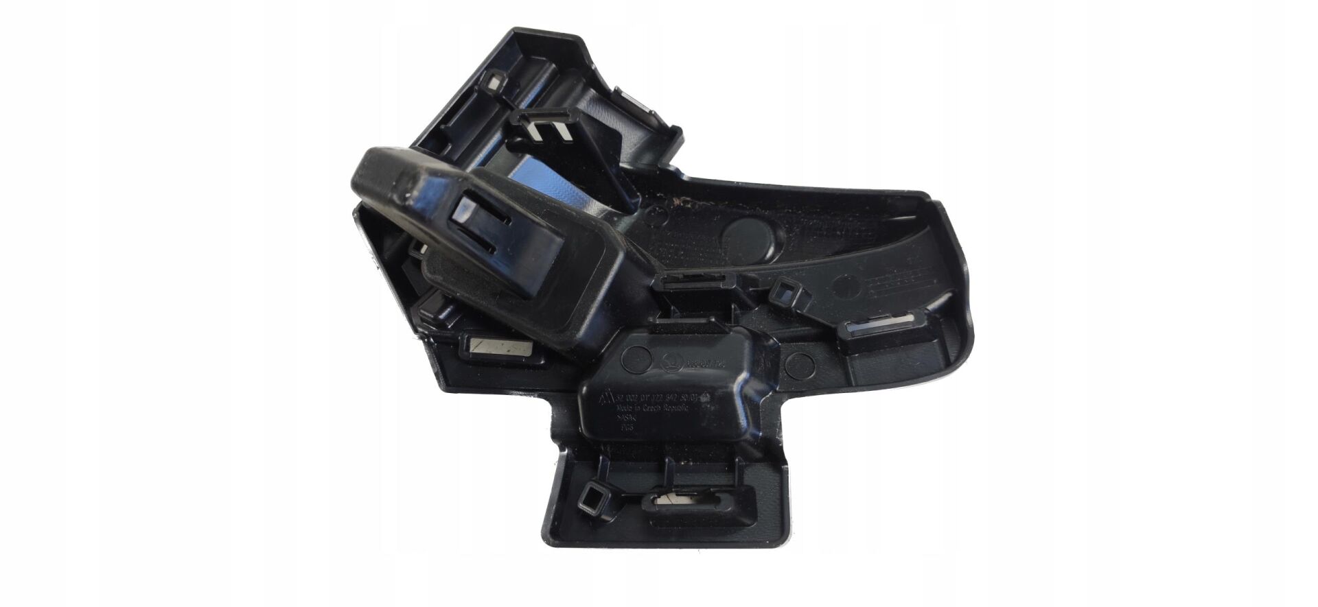 TAMPON BAĞLANTI BRAKETİ ÖN L Sol [Skoda Kamiq,Scala] 658807723