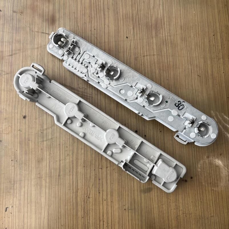 STOP LAMBASI DUYU L-Sol  [Skoda Fabia HB,00-04]   13F