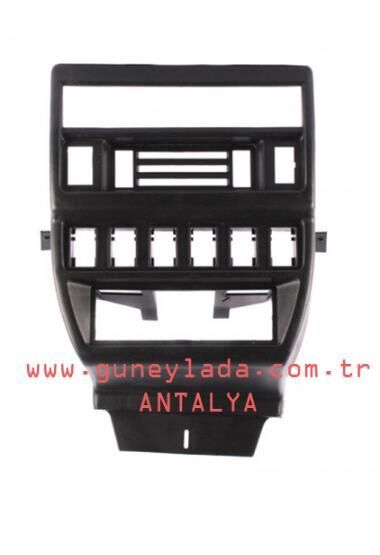 TORPİDO-TEYP KONSOLU YM. 49 Lada Niva