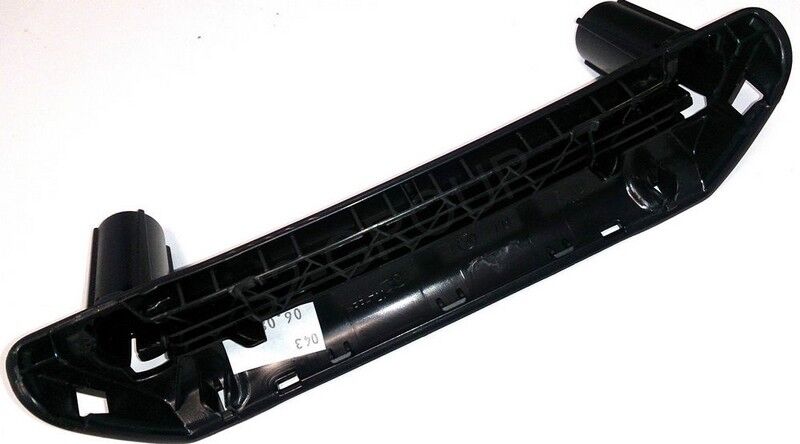 Volkswagen Transporter T5 - Kapı Tutamak Alt Parçası - 04-10 - 7H0867179B