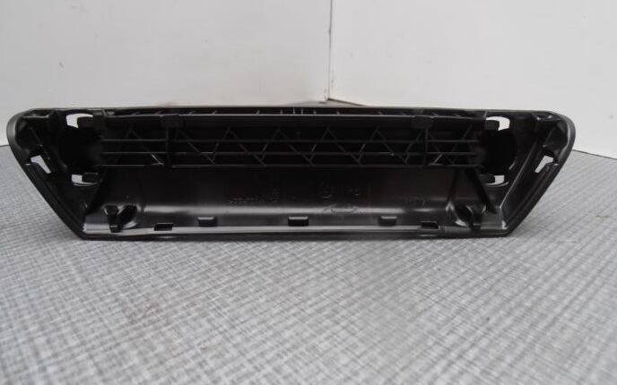 Volkswagen Transporter T5 - Kapı Tutamak Alt Parçası - 04-09 - 7H0867180B