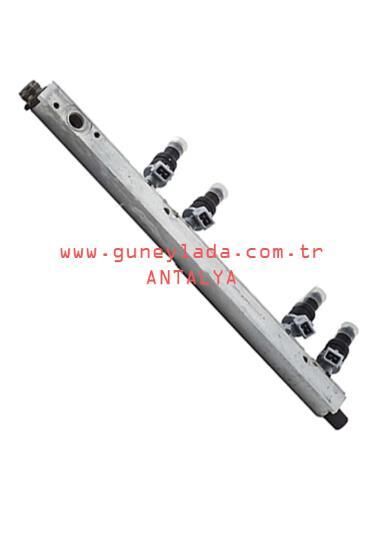 MOTOR-YAKIT RAMPASI ENJEKTÖRLÜ (140SPEÇ) 49 Lada Niva