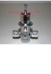 BENZİN-REGÜLATÖRÜ BOSCH 48 51 Lada Samara Vega