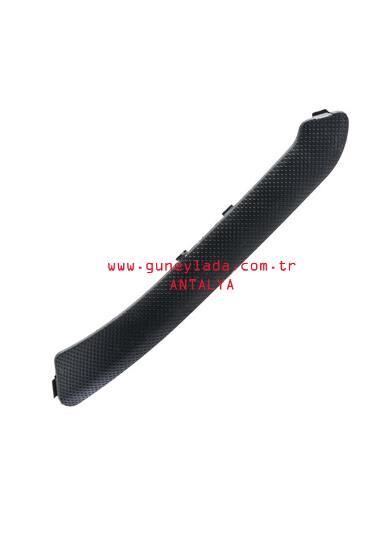 DÖŞEME-KAPI İÇ ÇEKME KOLU KAPAĞI SAĞ 49 Lada Niva