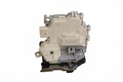 Audi A1 - Kapı Kilit Mekanizması Arka Sol 11-18 - [Audi A3; Audi A4; Audi A5; Audi Q5] - 8X1839015