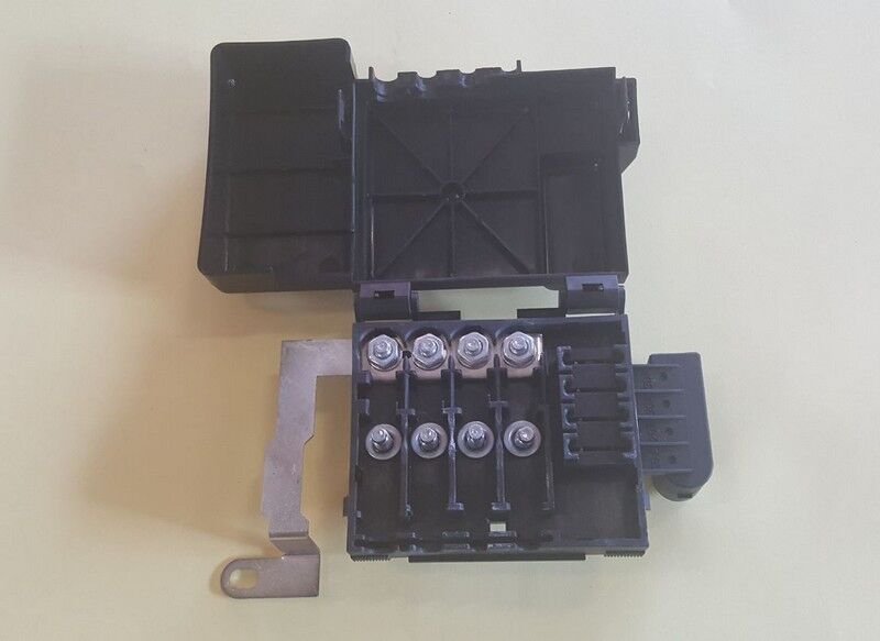 Volkswagen Polo - Sigorta Kutusu 97-02 - 6X0998550