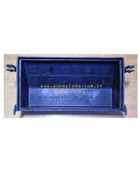 ELEK-SİGORTA KUTUSU ÜST KAPAĞI 48 Lada Samara