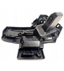 TAMPON BAĞLANTI BRAKETİ R-Sağ [Skoda Scala,Kamiq] 657807724