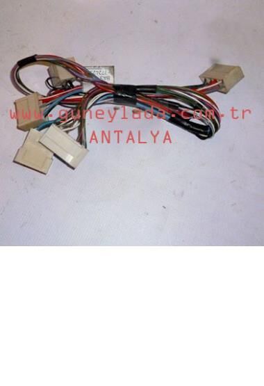 ELEK-ESTELASYON FARLAR 51