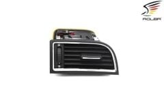 TORPİDO ÖN GÖĞÜS HAVALANDIRMA IZGARASI  R-SAĞ [Skoda SuperB 2008-2014]