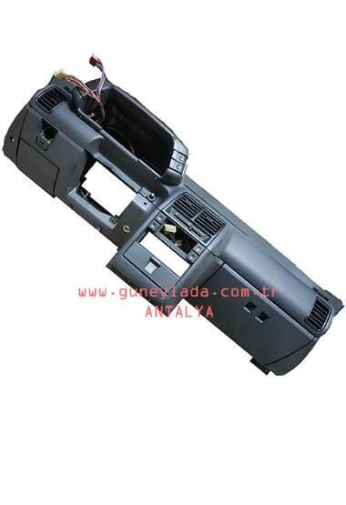 TORPİDO-ON GÖĞÜS KMP. EM. SAATSİZ 51 Lada Vega