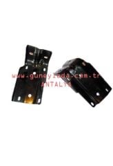 KAPORTA-TAMPON ÖN LASTİK BAĞLANTI SACI SOL 49 Lada Niva