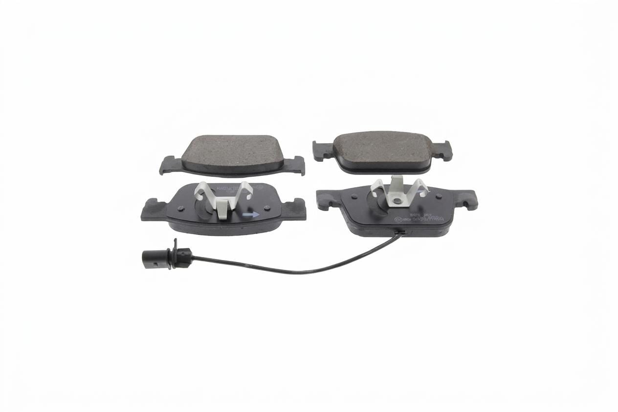 Audi A4 - Fren Balatası Ön (Kablolu) E-Mark - 16+ - [Audi A5] - 8W0698151Q